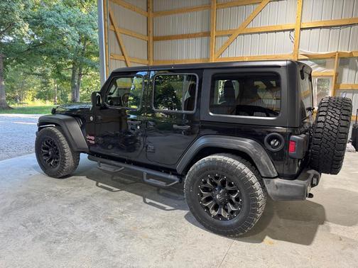 Black 2018 Jeep Wrangler Unlimited Sport S