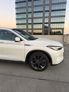 2019 INFINITI QX50 ESSENTIAL