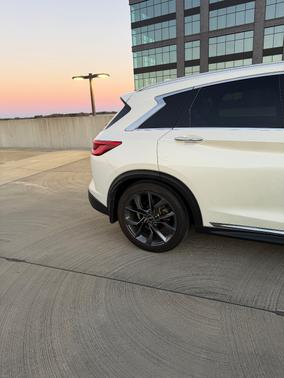2019 INFINITI QX50 ESSENTIAL