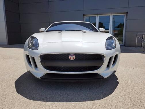 2017 Jaguar F-TYPE Base