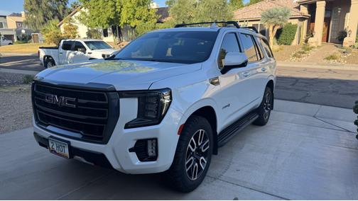 2023 GMC Yukon AT4