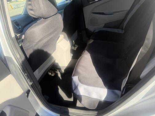 Silver 2018 Hyundai TUCSON SEL