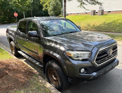 Gray 2018 Toyota Tacoma SR5