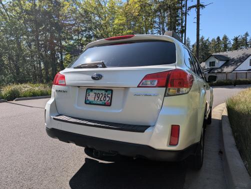 2013 Subaru Outback 2.5i Limited
