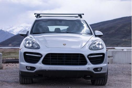 2014 Porsche Cayenne GTS