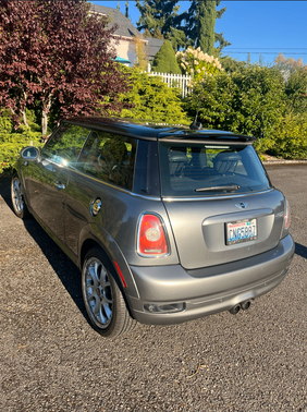 2010 MINI Cooper S Base
