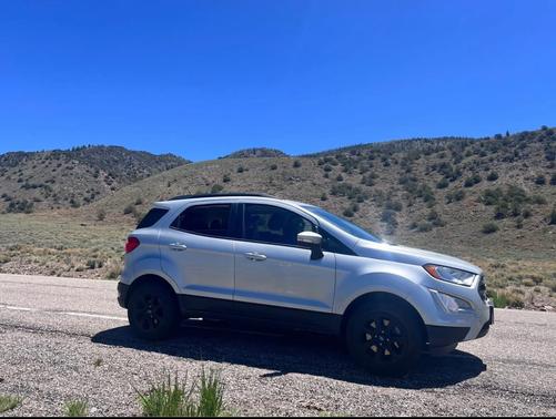 Silver 2020 Ford EcoSport SE