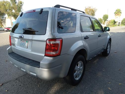 Silver 2008 Ford Escape XLT