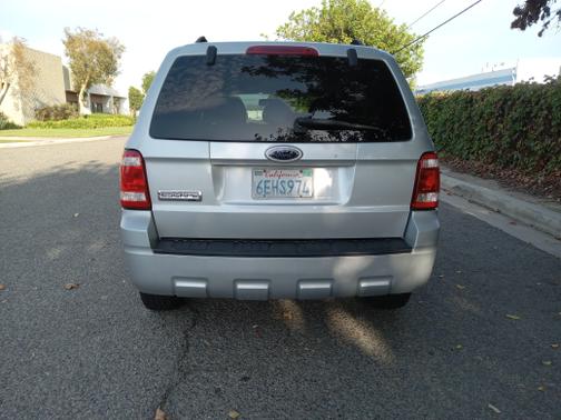 Silver 2008 Ford Escape XLT