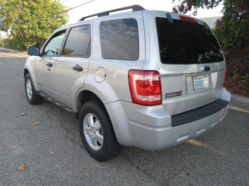 Silver 2008 Ford Escape XLT