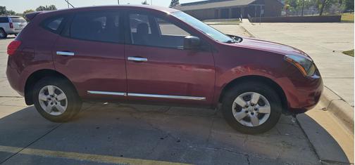 2012 Nissan Rogue S