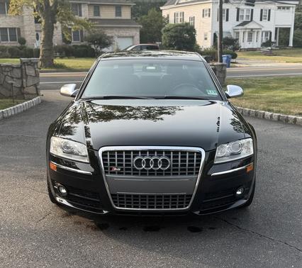 2007 Audi S8 5.2