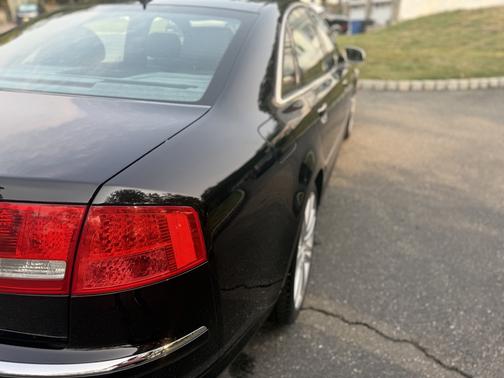 2007 Audi S8 5.2