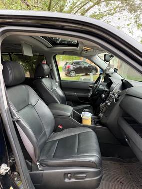 Black 2013 Honda Pilot Touring
