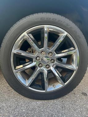 2015 Cadillac Escalade Luxury