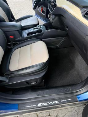 Blue 2022 Ford Escape PHEV Titanium