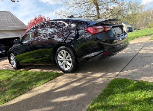 Black 2020 Chevrolet Malibu LT