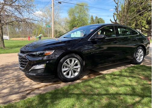 Black 2020 Chevrolet Malibu LT
