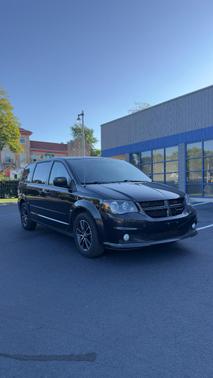 Black 2016 Dodge Grand Caravan SXT