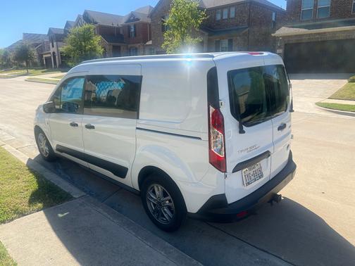 2023 Ford Transit Connect XLT w/Rear Symmetrical Doors