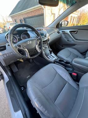 2013 Hyundai ELANTRA Limited