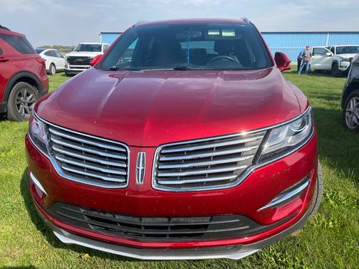 2015 Lincoln MKC Base