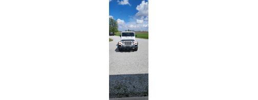 White 2004 Jeep Wrangler Sport
