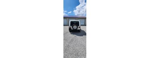 White 2004 Jeep Wrangler Sport