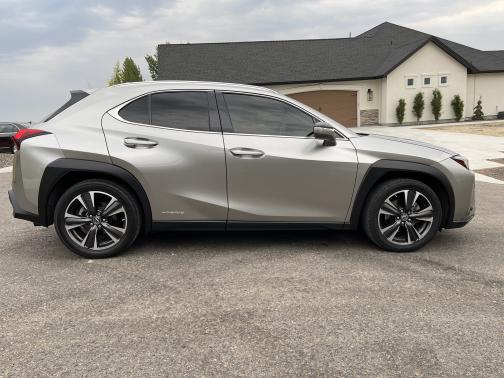 2019 Lexus UX 250h Base