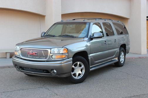 2005 GMC Yukon XL Denali