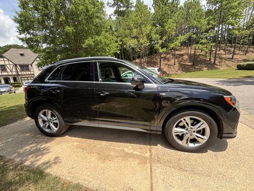 2020 Audi Q3 45 S line Premium