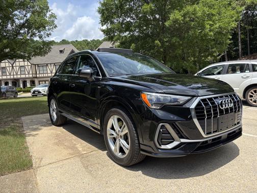 2020 Audi Q3 45 S line Premium