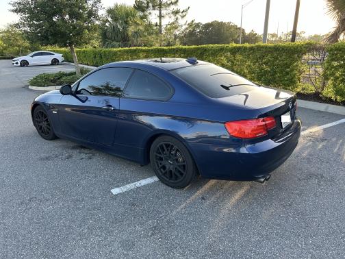 2012 BMW 328 i