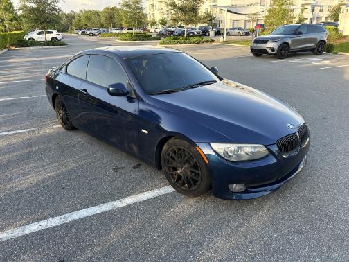 2012 BMW 328 i