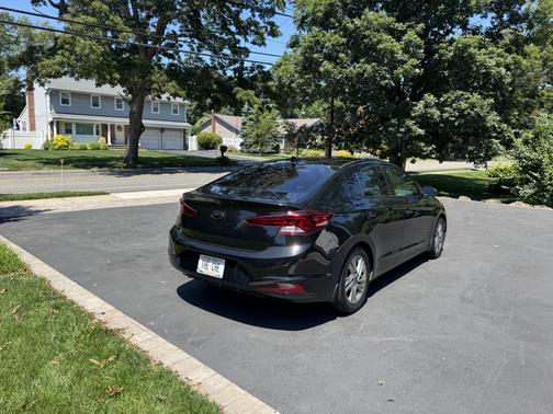 2020 Hyundai ELANTRA Value Edition