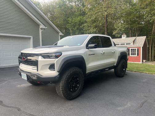 2024 Chevrolet Colorado ZR2