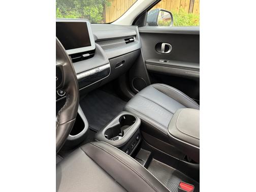 2022 Hyundai IONIQ 5 SEL