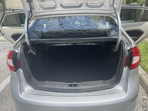 2013 Ford Fiesta SE