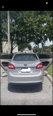 2013 Ford Fiesta SE