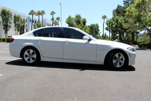 2013 BMW 528 i