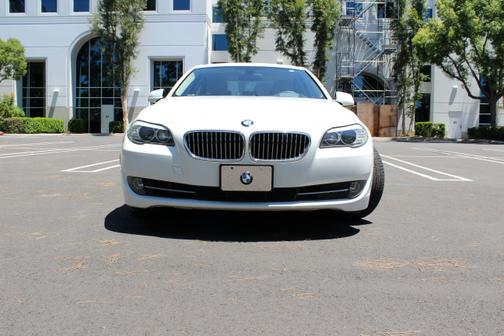 2013 BMW 528 i