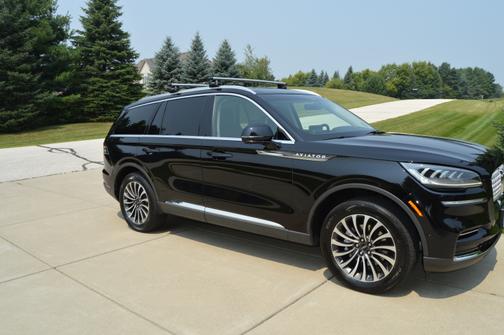 2022 Lincoln Aviator Reserve AWD