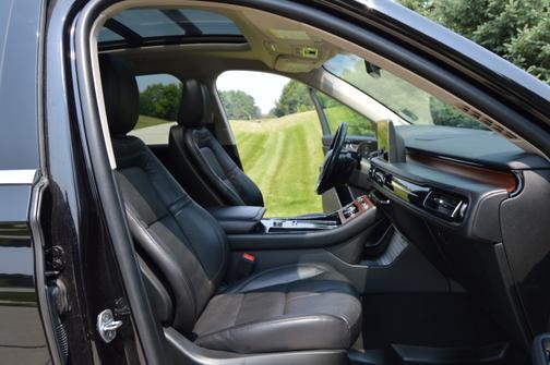 2022 Lincoln Aviator Reserve AWD