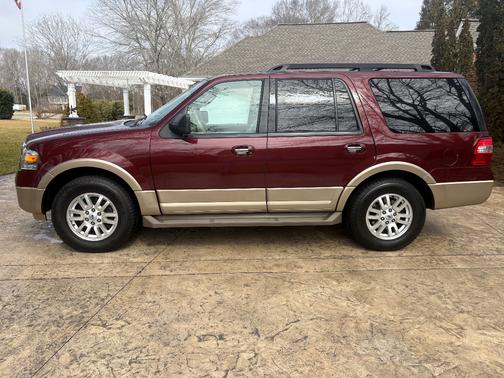 2012 Ford Expedition XLT