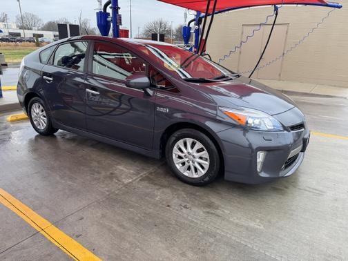 2012 Toyota Prius Plug-in Base