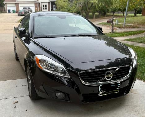 2012 Volvo C70 T5 Premier Plus