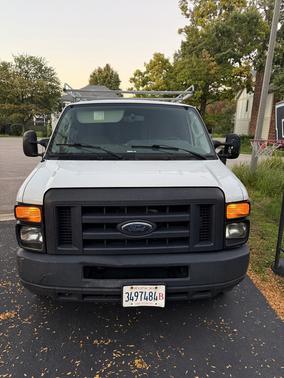White 2013 Ford E250 Cargo