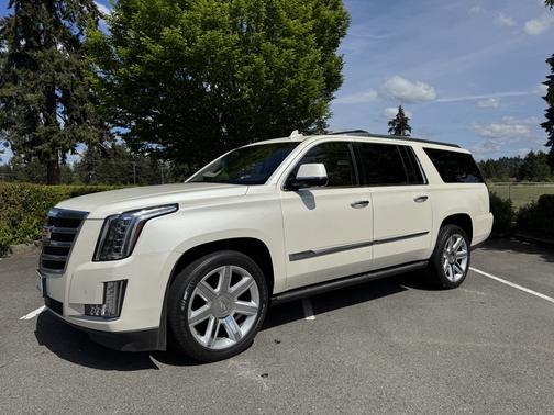2015 Cadillac Escalade ESV Premium