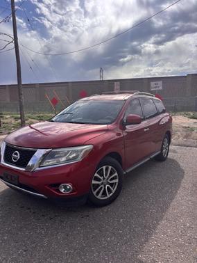 Red 2015 Nissan Pathfinder SV