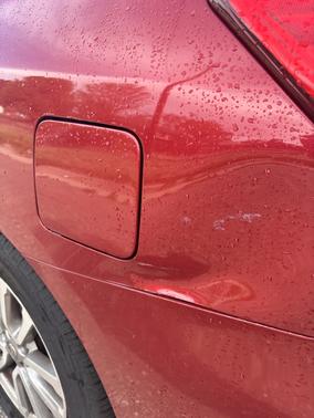 Red 2015 Nissan Pathfinder SV